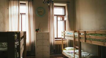 Фото номера Кровать в общем 12-местном номере Гостиница All you need is Hostel г. Санкт-Петербург 3