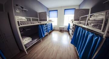 Фото номера Кровать в 10-местном номере Хостел Мон Ами Хостел г. Санкт-Петербург 5