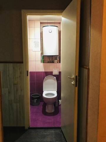 Фото номера Двухместный номер с 1 кроватью, общим душем и мини-кухней Гостиница LeoHotels Знаменская г. Санкт-Петербург 9