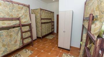 Фото номера Кровать в общем 6-местном номере №2 Гостиница EveRest hostel г. Санкт-Петербург 2