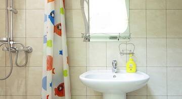 Фото номера Семейный номер с ванной комнатой Хостел CityLime Hostel г. Санкт-Петербург 3