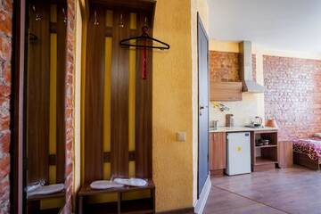 Фото номера Апартаменты с 2 отдельными кроватями Апарт-отель LeoHotels На Рижском г. Санкт-Петербург 5
