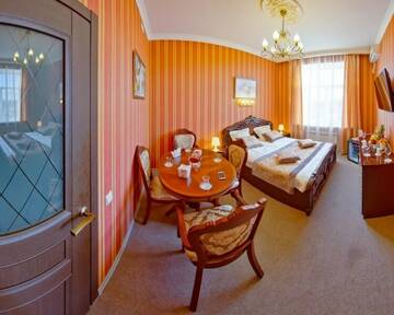 Фото номера Комфорт Гостиница Golden Palace  г. Санкт-Петербург 4
