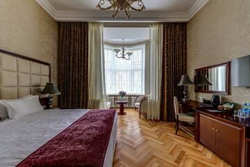 Фото номера 2-местный номер делюкс с эркером Гостиница Akyan St-Petersburg  г. Санкт-Петербург 11