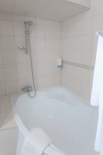 Фото номера Номер улучшенный Гостиница Le Vashoff Hotel г. Санкт-Петербург 9