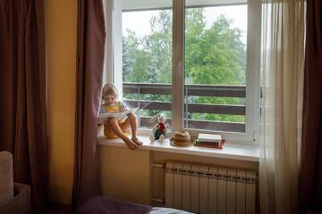 Фото номера Номер-студио с балконом Гостиница Репинская г. Санкт-Петербург 2