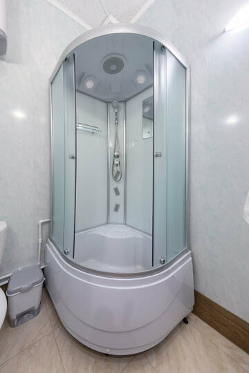 Фото номера Стандартный трехместный номер Мини-отель Алые Паруса г. Санкт-Петербург 7