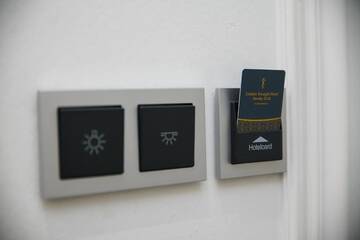 Фото номера Стандартный одноместный номер Гостиница Золотой треугольник г. Санкт-Петербург 13