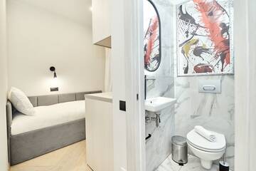 Фото номера Окно в Европу Гостиница Elegant Aparts г. Санкт-Петербург 2
