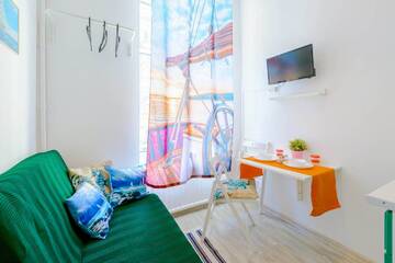 Фото номера Стандарт трехместный Апартаменты Globus Apart г. Санкт-Петербург 31