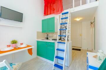 Фото номера Стандарт трехместный Апартаменты Globus Apart г. Санкт-Петербург 28