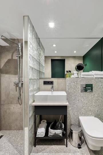Фото номера Двухуровневые стандартные апартаменты Гостиница 1715 Duplex Hotel г. Санкт-Петербург 3