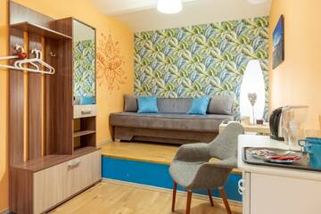 Фото номера Семейный номер Мини-отель Boho Home Hotel на Невском г. Санкт-Петербург 7