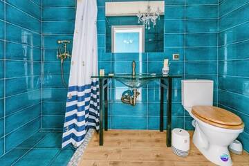 Фото номера Улучшенный семейный номер Отель Baltic boutique hotel г. Санкт-Петербург 3