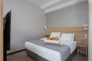 Фото номера Люкс с террасой Отель Welton Сlub Hotel &amp; Apartments г. Санкт-Петербург 2