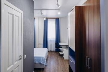 Фото номера Улучшенный двухместный номер с 1 кроватью Отель Oversize Piter Hotel г. Санкт-Петербург 7