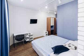 Фото номера Улучшенный двухместный номер с 1 кроватью Отель Oversize Piter Hotel г. Санкт-Петербург 9