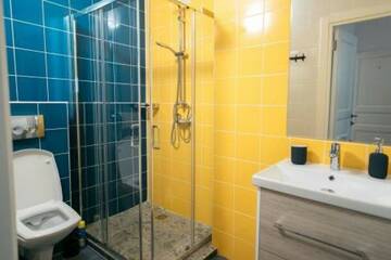 Фото номера Семейный номер Комфорт Хостел Bigland House г. Санкт-Петербург 8