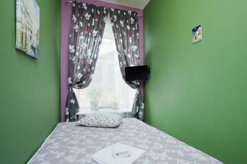 Фото номера Одноместная комната для 1 взрослого / Single room Апартаменты Итальянские комнаты и апартаменты Пио на Моховой г. Санкт-Петербург 2