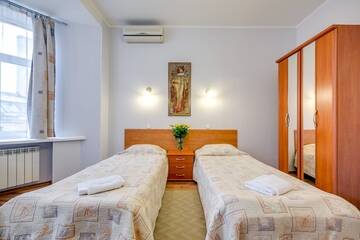 Фото номера Трехместный полулюкс Гостевой дом Park Lane Inn г. Санкт-Петербург 5