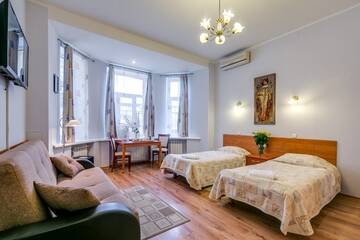 Фото номера Трехместный полулюкс Гостевой дом Park Lane Inn г. Санкт-Петербург 2
