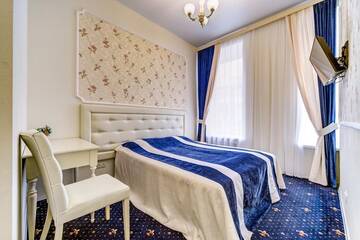 Фото номера Двухместный номер Делюкс с 1 кроватью или 2 отдельными кроватями Гостиница Жан Поль г. Санкт-Петербург 23