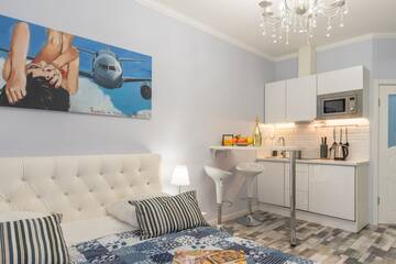 Фото номера Апартаменты-студио с гидромассажной ванной Апарт-отель Royal Capital Apartments г. Санкт-Петербург 40
