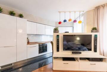 Фото номера Апартаменты Делюкс Апарт-отель Royal Capital Apartments г. Санкт-Петербург 12