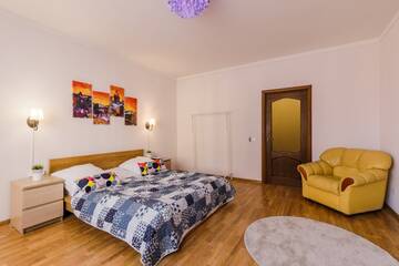 Фото номера Апартаменты с 2 спальнями Апарт-отель Royal Capital Apartments г. Санкт-Петербург 10