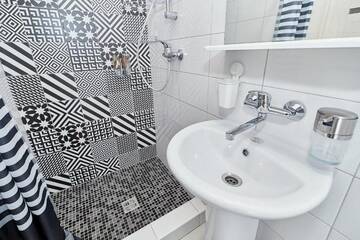 Фото номера Небольшая студия Апарт-отель TakeRoom Морская г. Санкт-Петербург 8