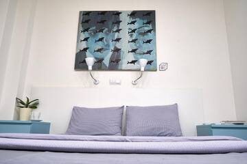 Фото номера Двухместный номер Делюкс с 1 кроватью Мини-отель ArtBox Hotel г. Санкт-Петербург 4