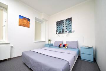Фото номера Двухместный номер Делюкс с 1 кроватью Мини-отель ArtBox Hotel г. Санкт-Петербург 2
