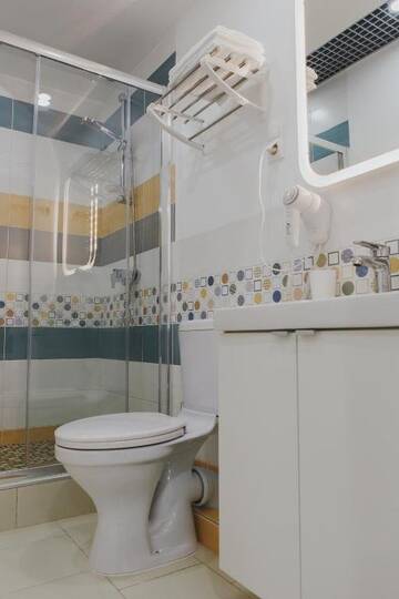 Фото номера Четырехместный номер Мини-отель ArtBox Hotel г. Санкт-Петербург 7