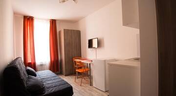 Фото номера Двухместный номер эконом-класса  Гостиница Mini Studii Guest House г. Санкт-Петербург 5