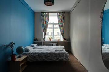 Фото номера Twin Shared Bathroom Хостел  Мир Невский г. Санкт-Петербург 4