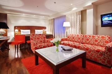 Фото номера  + Junior Suite King Гостиница Cosmos St. Petersburg Olympia Garden Hotel г. Санкт-Петербург 4