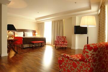 Фото номера  + Junior Suite King Гостиница Cosmos St. Petersburg Olympia Garden Hotel г. Санкт-Петербург 2