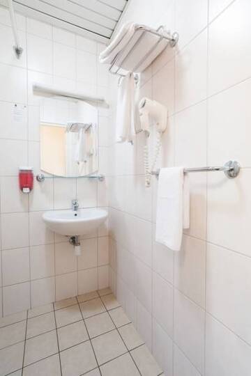 Фото номера Single Room – одноместный номер  Гостиница Сити отель Комфитель г. Санкт-Петербург 5