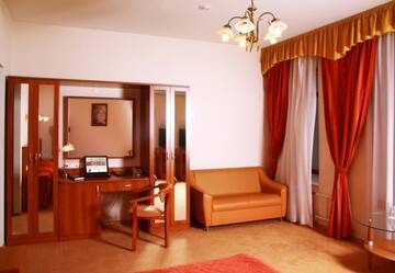 Фото номера Deluxe Room – улучшенный номер  Гостиница Сити отель Комфитель г. Санкт-Петербург 8