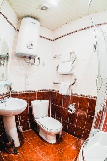 Фото номера Трёхместный номер комфорт (с доп.местом) Мини-отель Мини-отель Old Flat  г. Санкт-Петербург 3