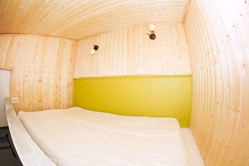 Фото номера Семейный номер Хостел Mansarda S Hostel г. Санкт-Петербург 6