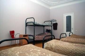 Фото номера Девятиместный Хостел Хостел Юлана на Фурштатской г. Санкт-Петербург 2